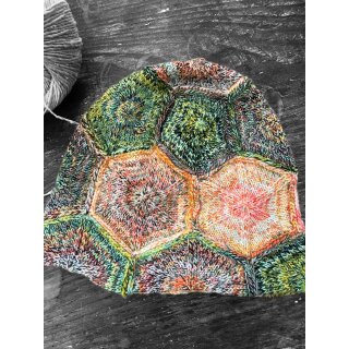 01) Do 01.10. 18:30 Workshop: Hexagon-Hat mit Uli