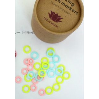 4 __ stitch ring markers 